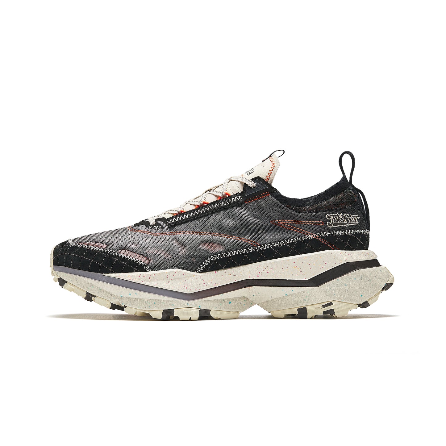 WAH YAN CHING NIN x ANTA GUANJUN RUNNING SHOES